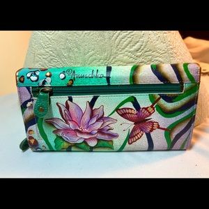 Anuschka Lilly Leather Accordion Wallet